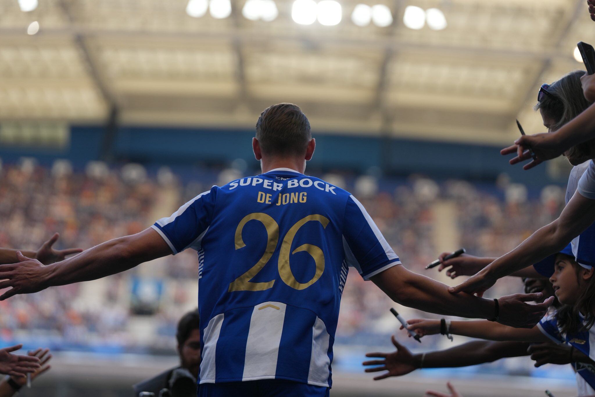 Luuk de Jong, en su presentación como nuevo jugador del FC Porto