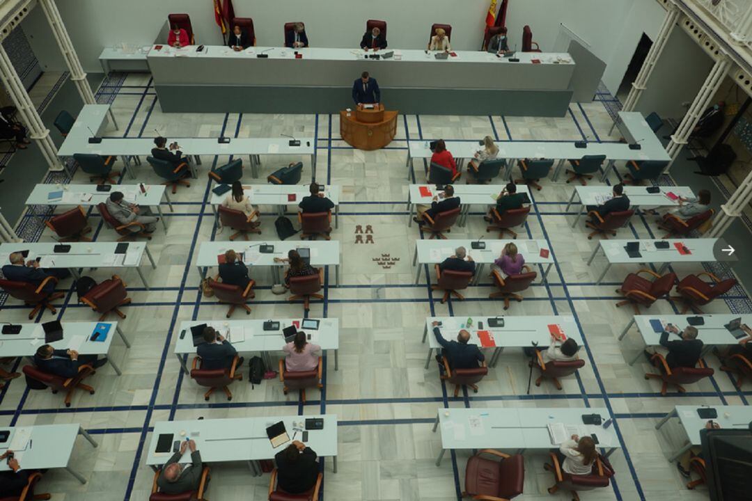 Imagen del pleno de la Asamblea Regional el día que daba su aprobación para que el proyecto de ley de Protección Integral del Mar Menor se convierta en ley de la Comunidad Autónoma de la Región de Murcia. Foto archivo