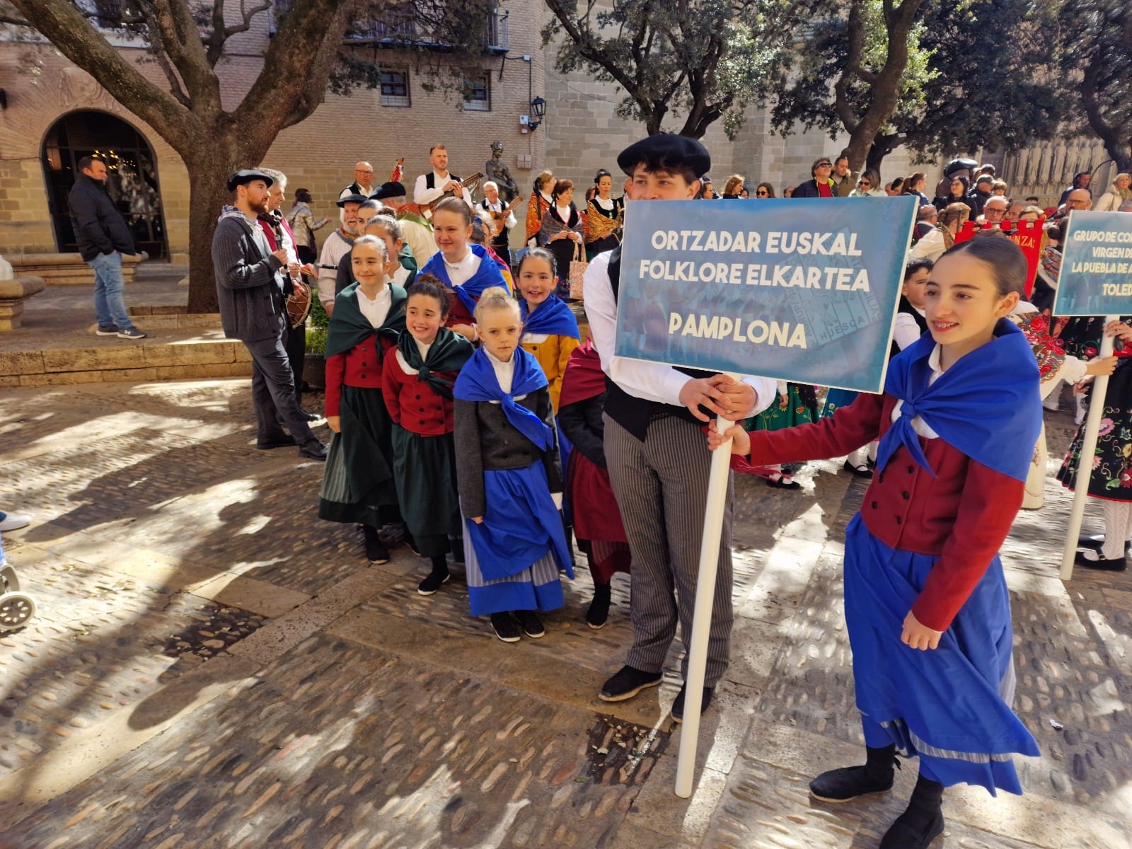 Participantes en el Encuentro de Escuelas de Jota &quot;José Rodrigo&quot;