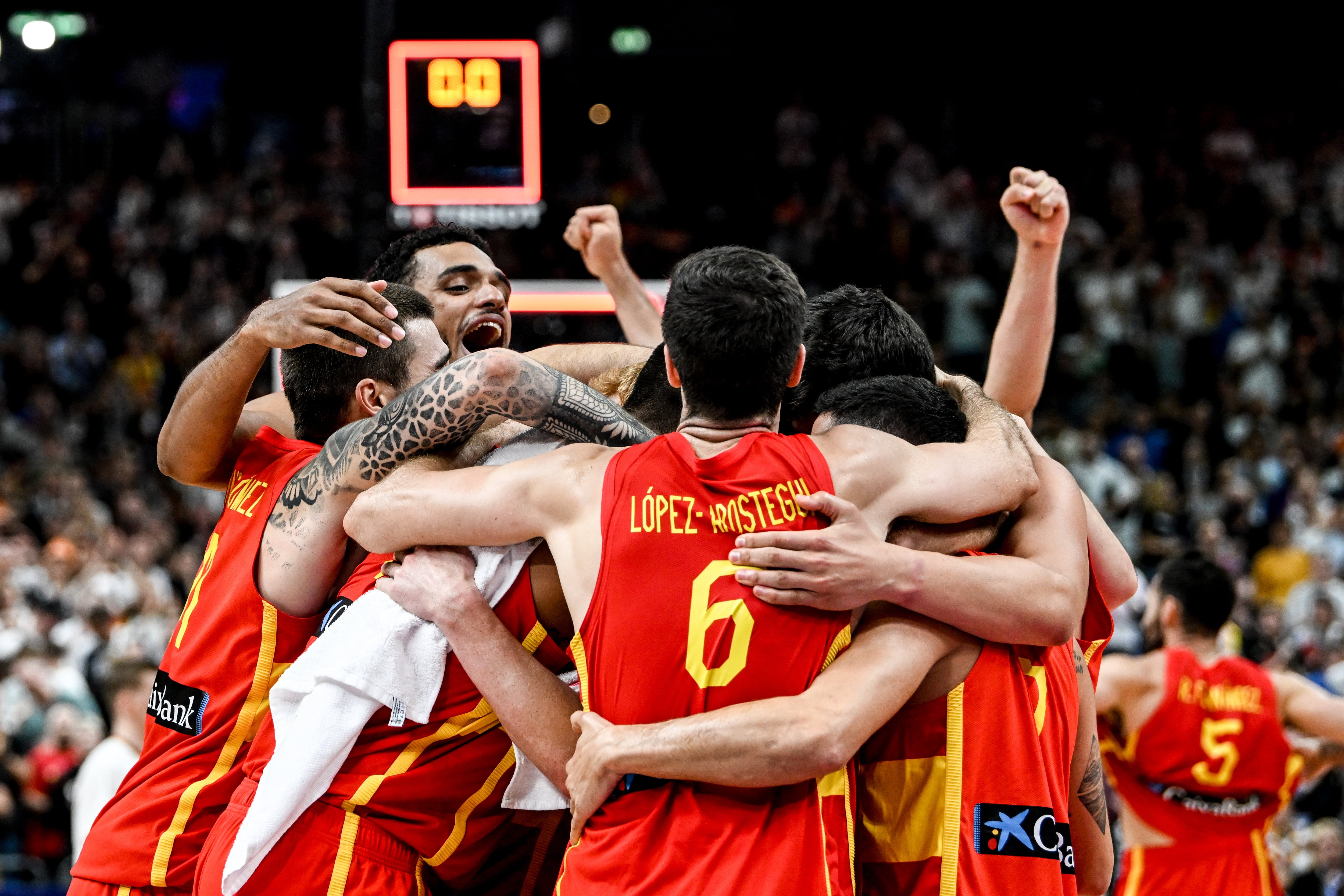 España celebra el pase a la final del Eurobasket (Baloncesto, Alemania, España) EFE/EPA/FILIP SINGER