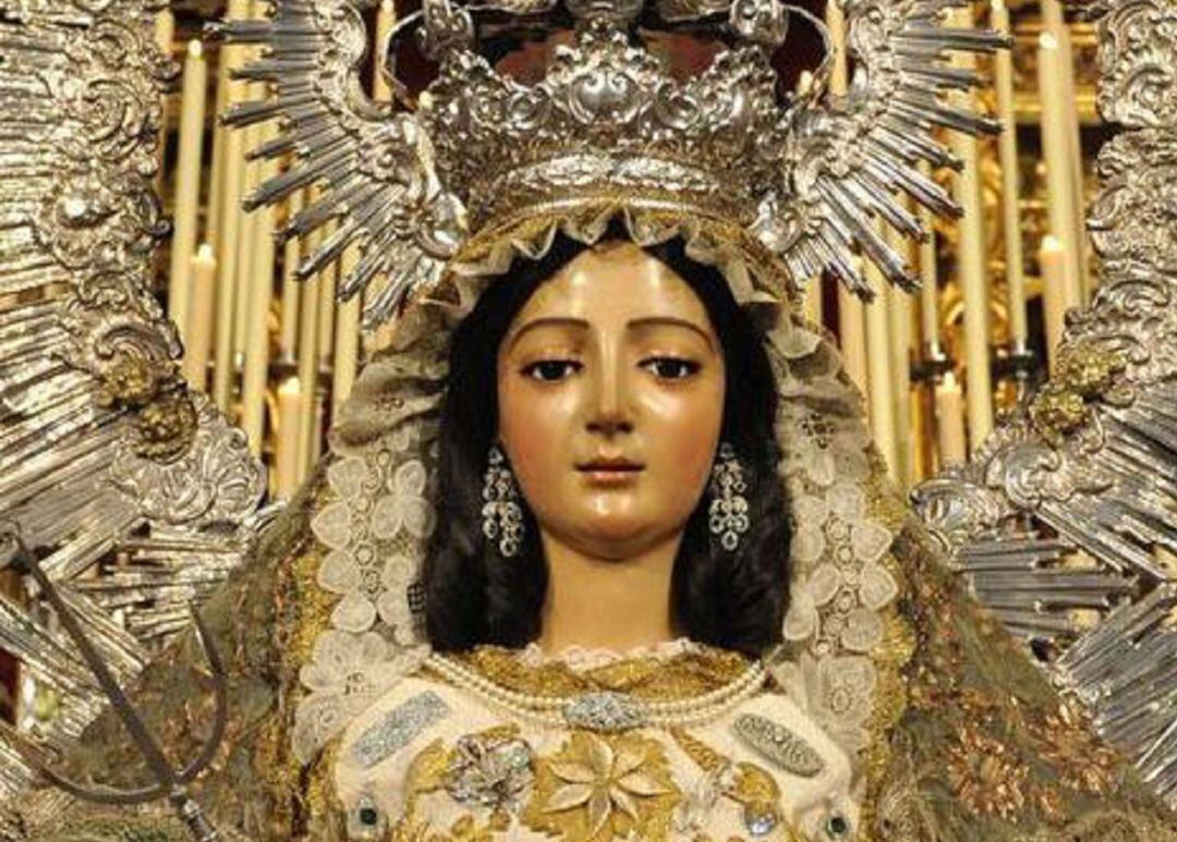 Imagen de Nuestra Señora de la Esperanza Divina Enfermera, titular de Gloria de La Sagrada Lanzada