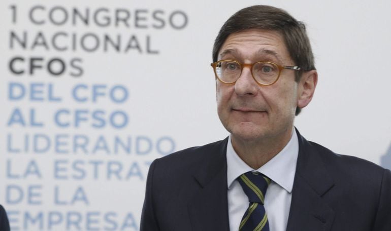 El presidente de Bankia, José Ignacio Goirigolzarri, durante su intervención en el Congreso Nacional de directores financieros organizado por la APD, en el Palacio Municipal de Congresos.