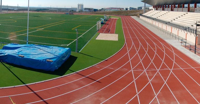 Pistas de atletismo del Polideportivo Juan Antonio Samaranch de Colmenar Viejo