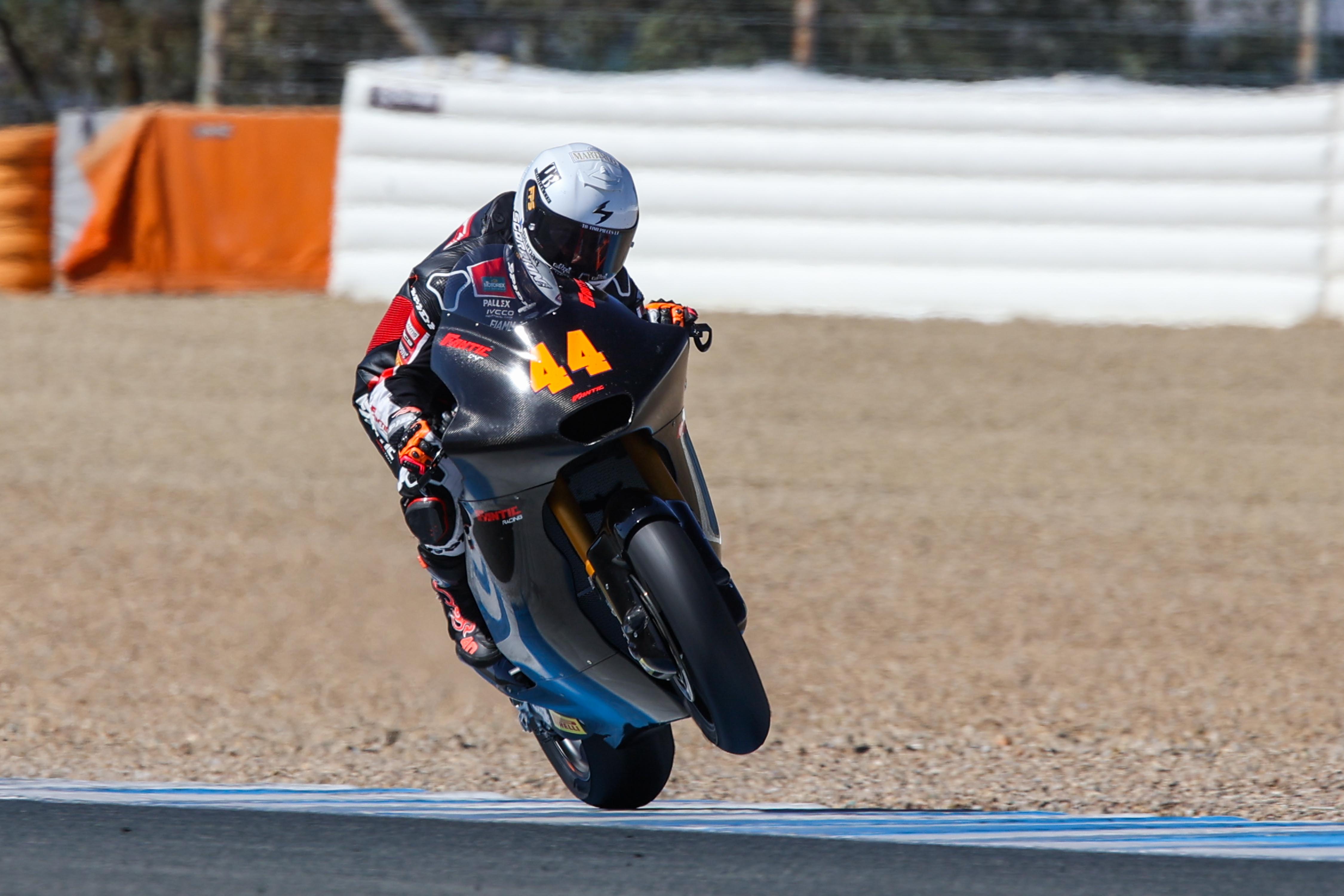 Aron Canet durante el segundo día de test en Jerez