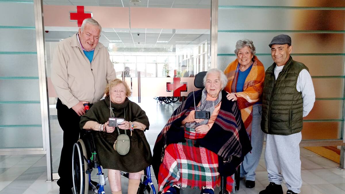 Reportaje Día Mundial de la Radio desde la Residencia de Cruz Roja de San Fernando