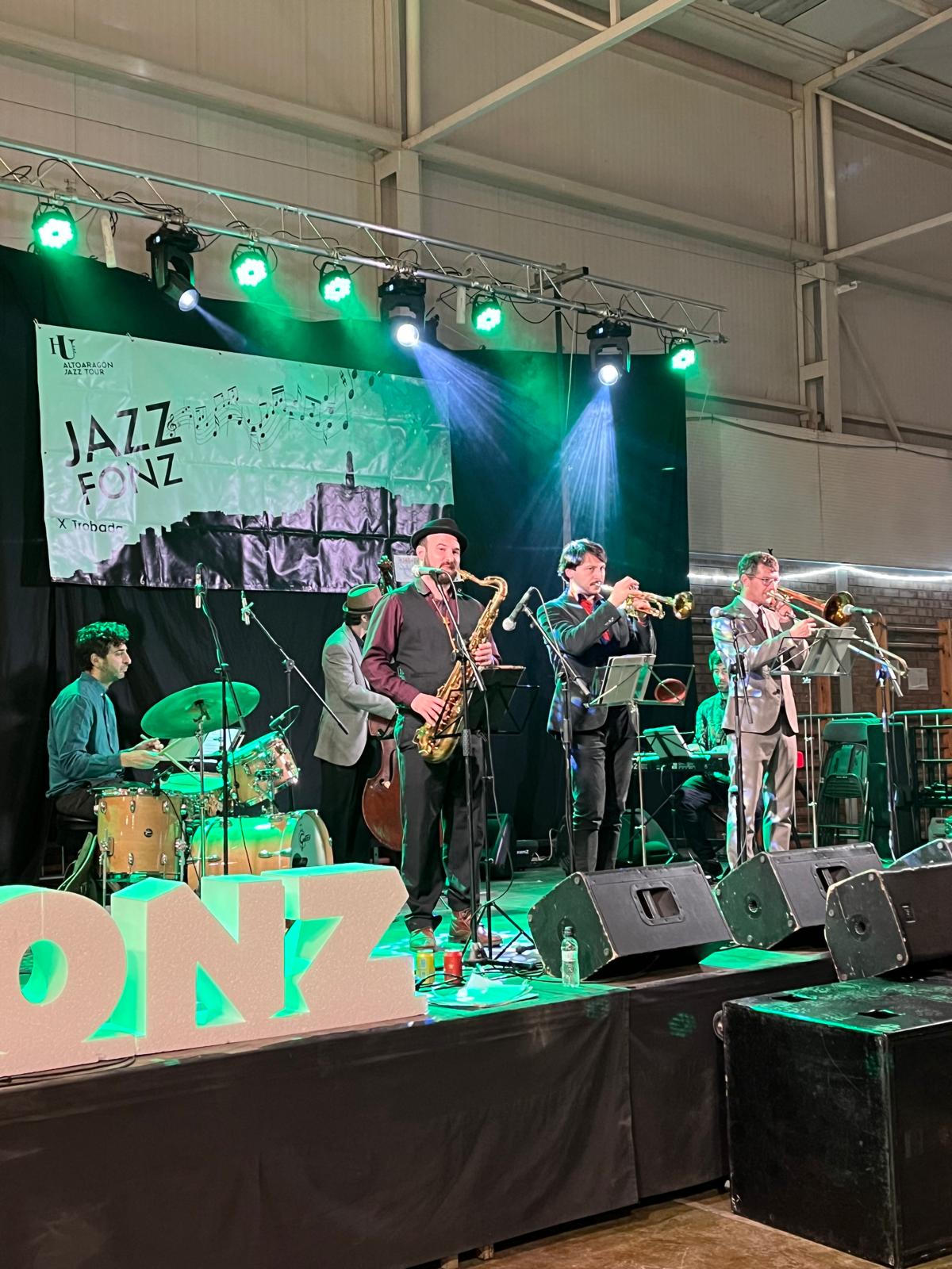 Diez años bailando al ritmo del siwng en Fonz