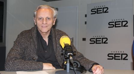 Alex Grijelmo en lso estudios de Radio Madrid