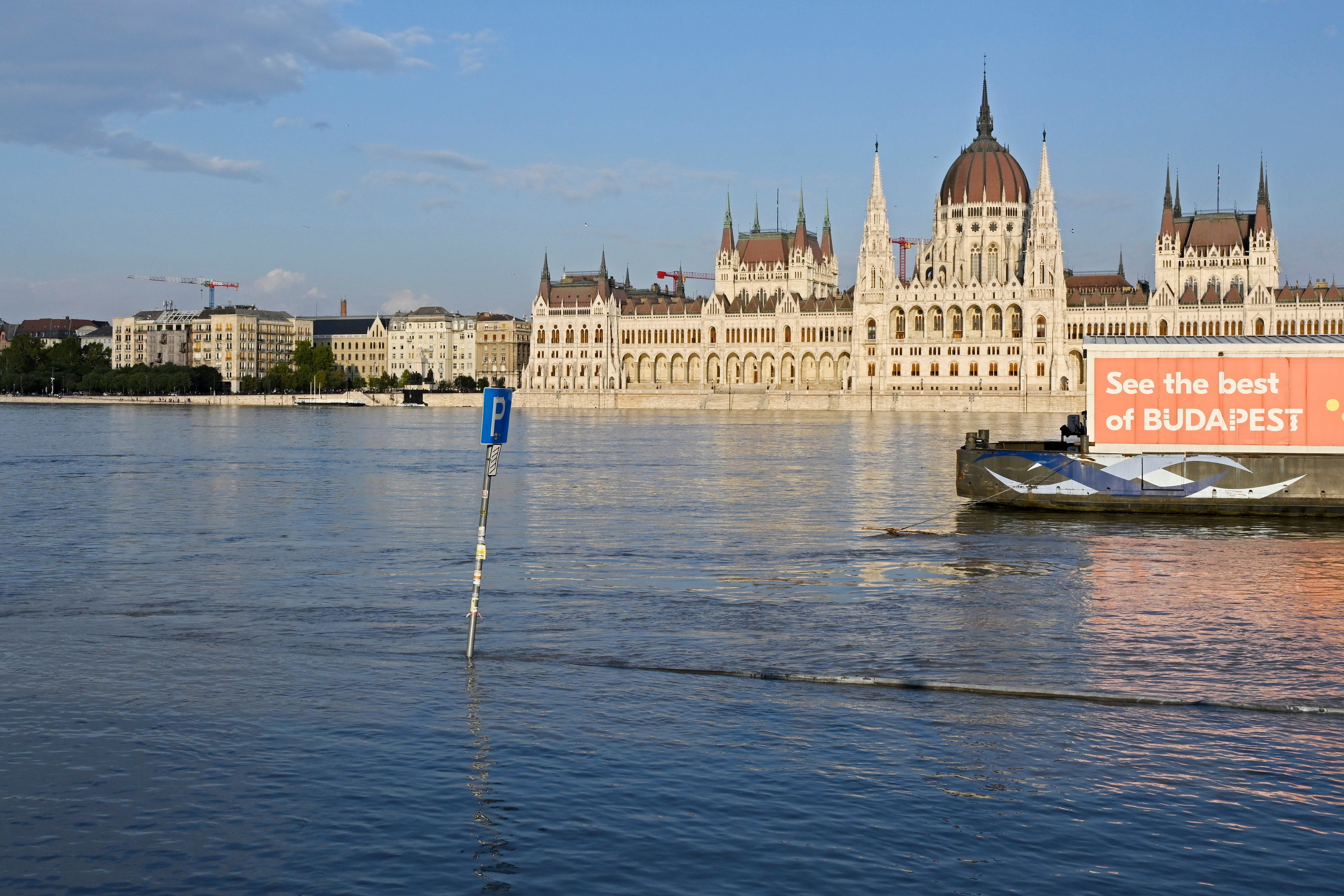 Budapest ya registra inundaciones en sus calles por el paso de &#039;Boris&#039;