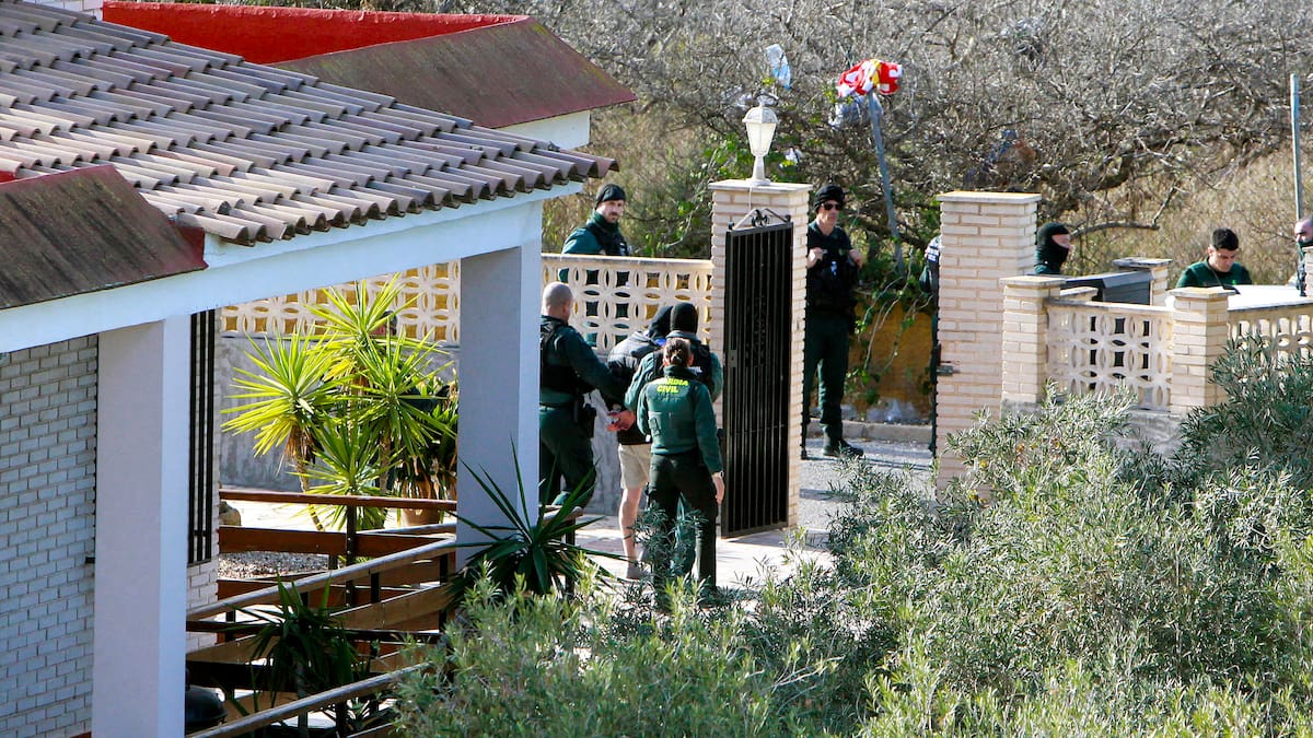 A prisión los dos detenidos como presuntos autores del doble homicidio en la pedanía de La Marina (Elche)