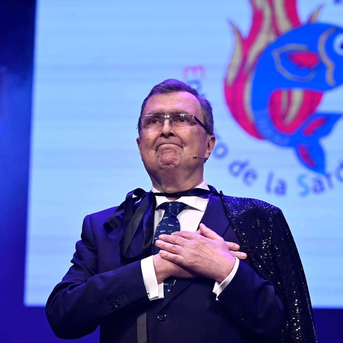 Ballesta reivindica el orgullo de ser murciano en su Pitocrónica del 175 aniversario del Entierro de la Sardina