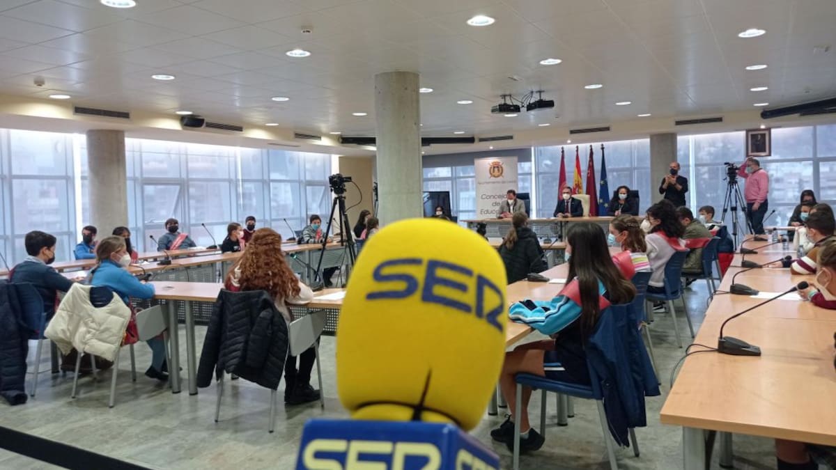 Lorca crea el Consejo Sectorial de la Infancia y Adolescencia para fomentar la participación ciudadana