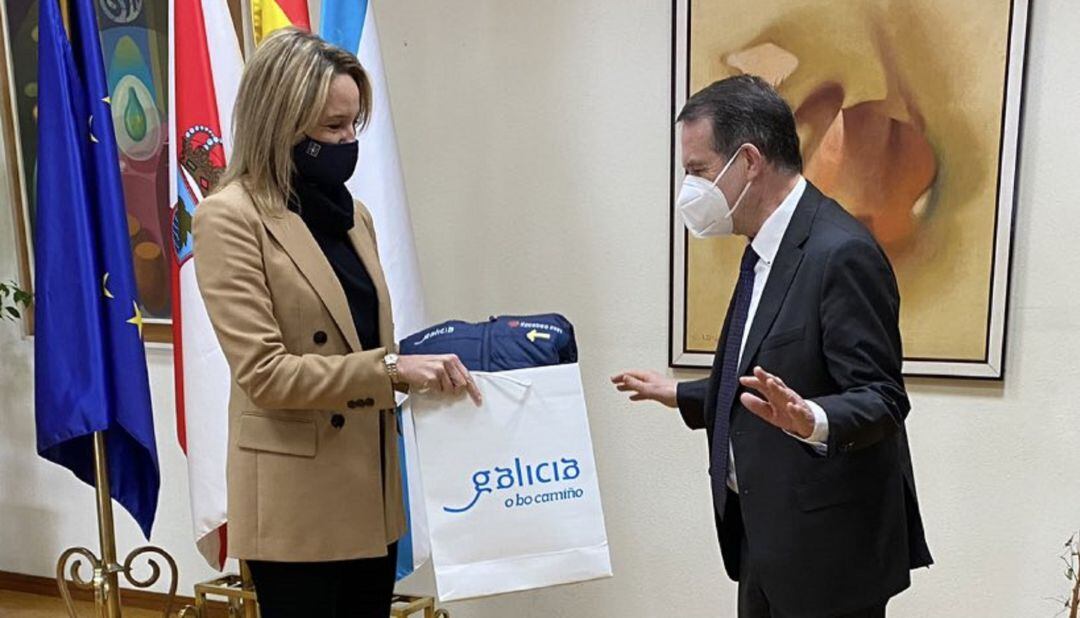 Caballero recibe a la delegada de la Xunta en Vigo