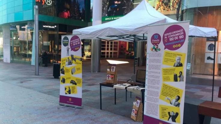 Un estand del Servei d'Atenció al Consumidor.