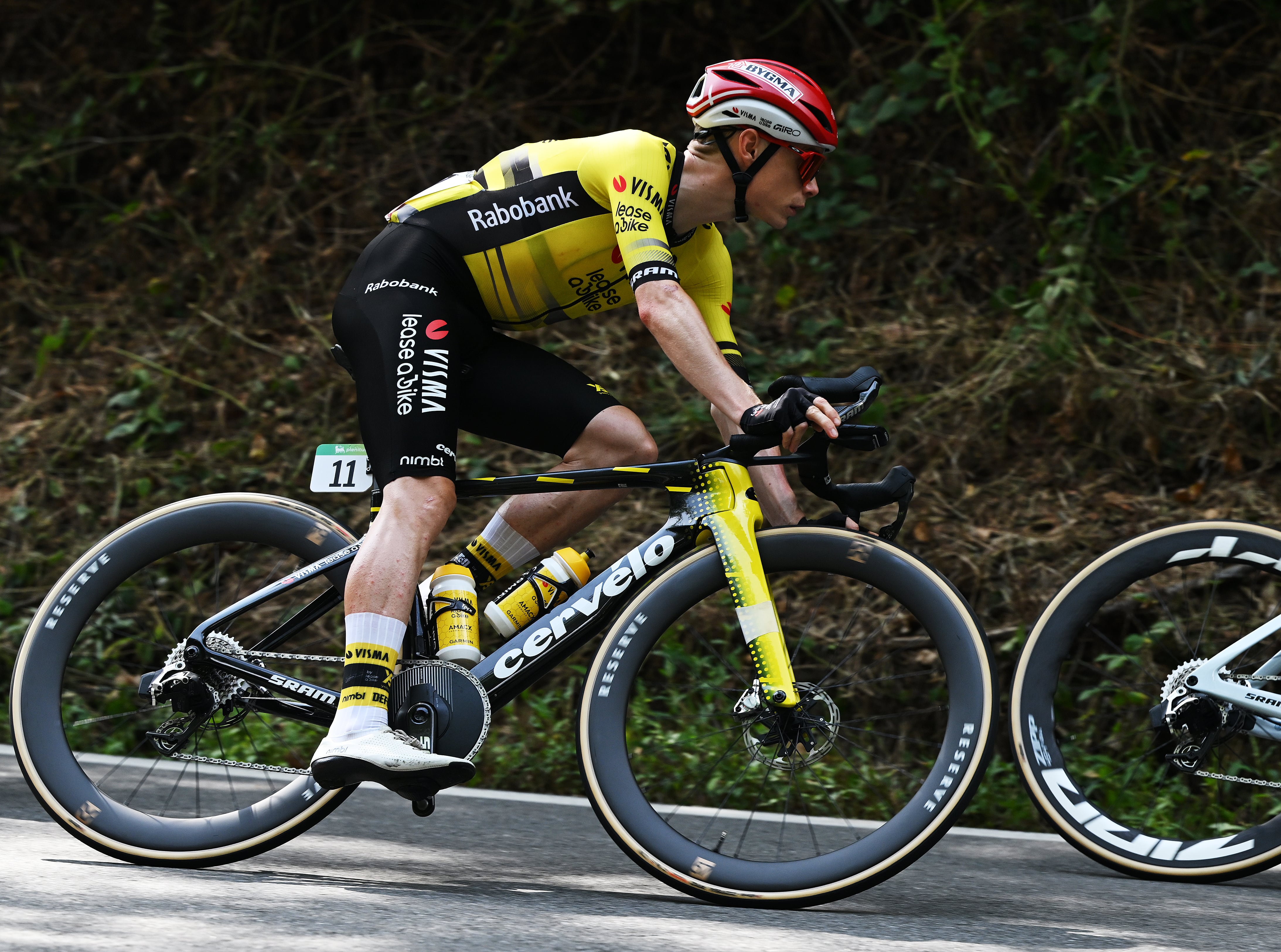 Jonas Vingegaard se lleva la 2ª etapa de La Vuelta