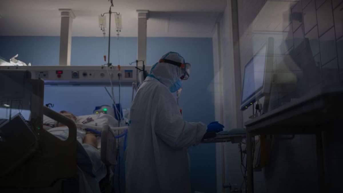 Asturias suma 116 casos de COVID-19 en Nochebuena y Navidad y la pandemia regresa a niveles de septiembre