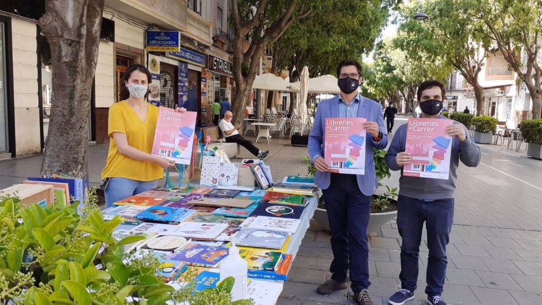 Librerías salen a la calle