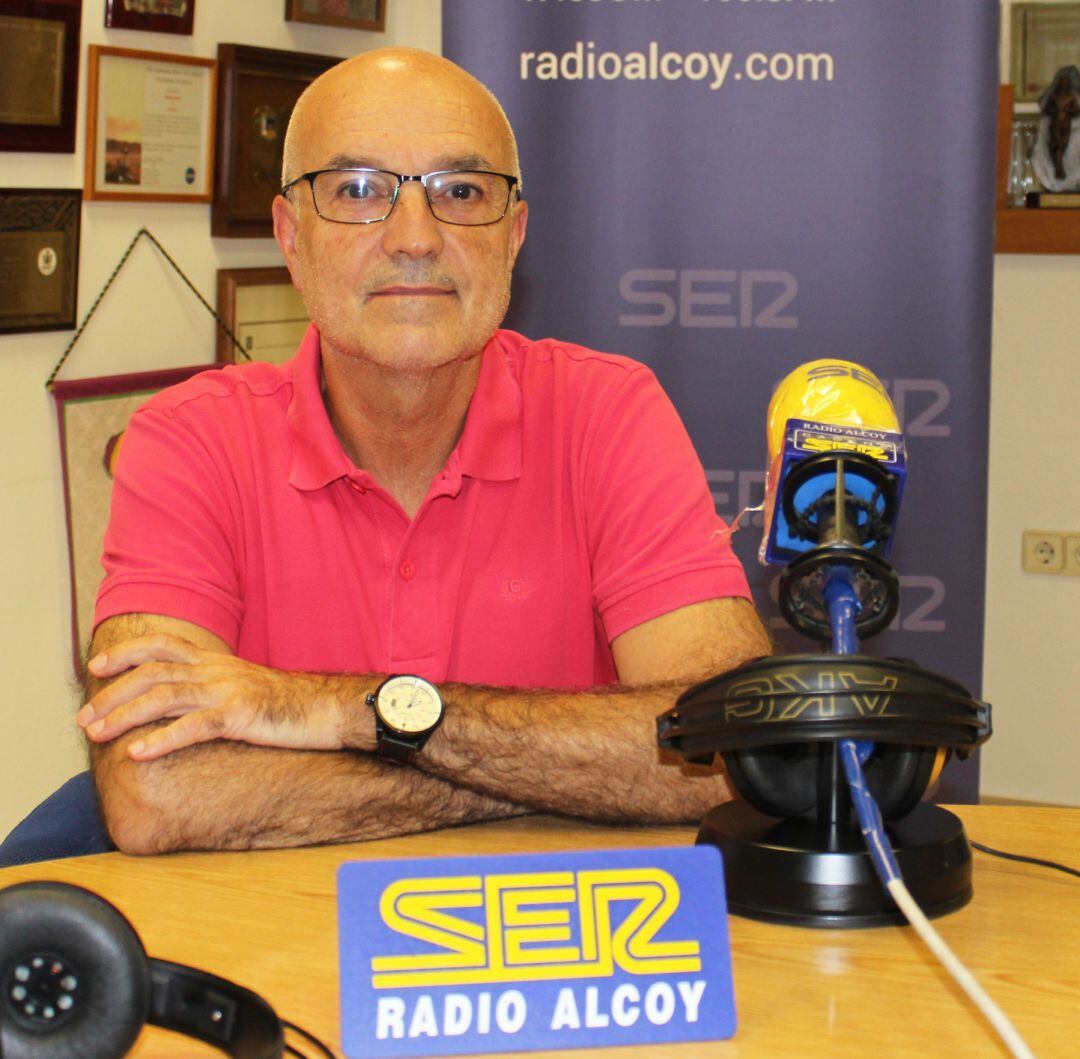 José Luis García, presidente de la Asociació de Familiares Afectados Residencias de DomusVi Alcoy y Cocentaina