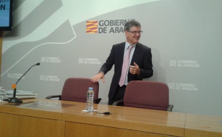 El Consejero de Presidencia, momentos antes de comenzar su comparecencia tras el Consejo de Gobierno