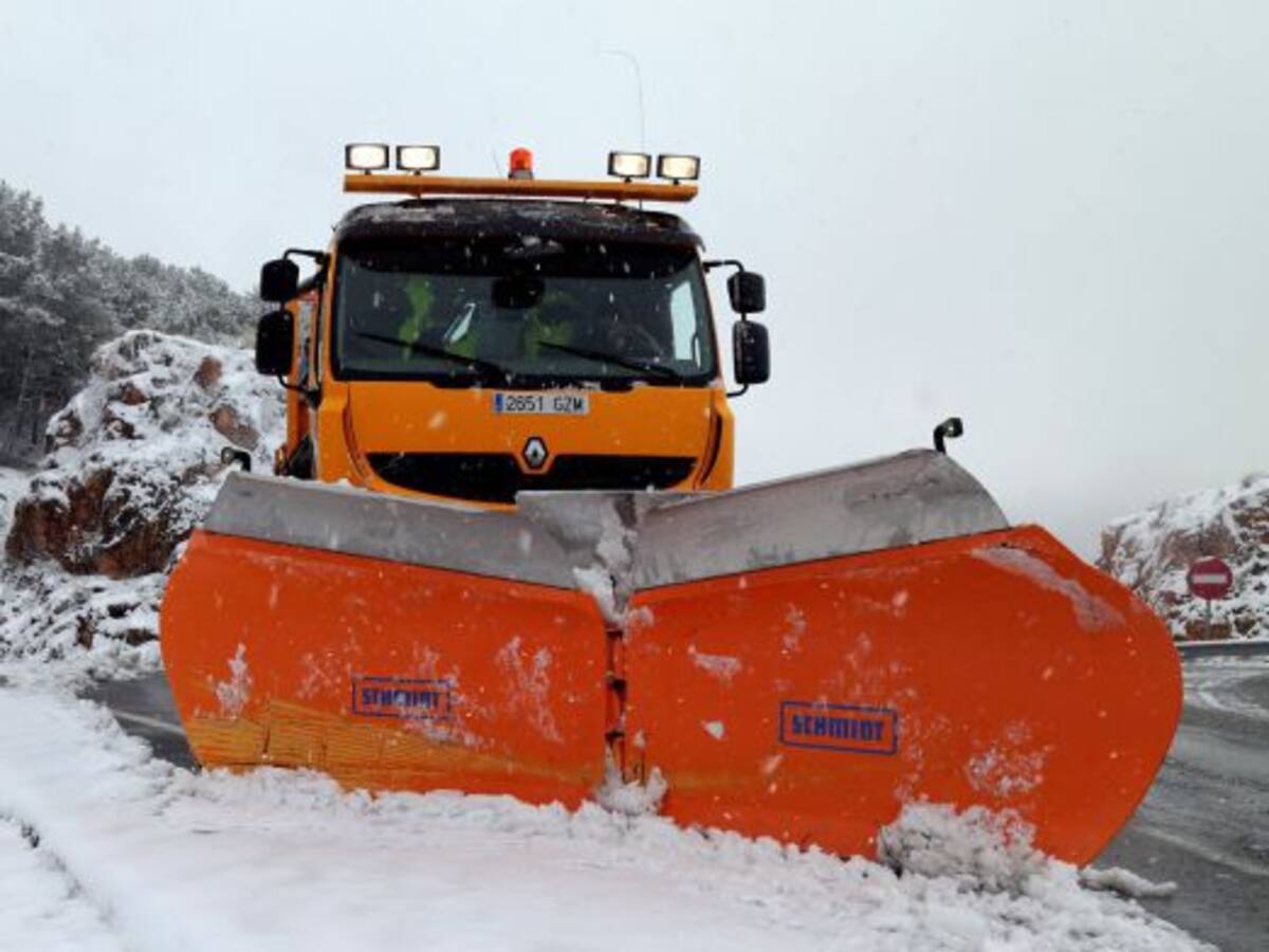 Activan el aviso amarillo para el jueves por nieve a 400 metros y olas