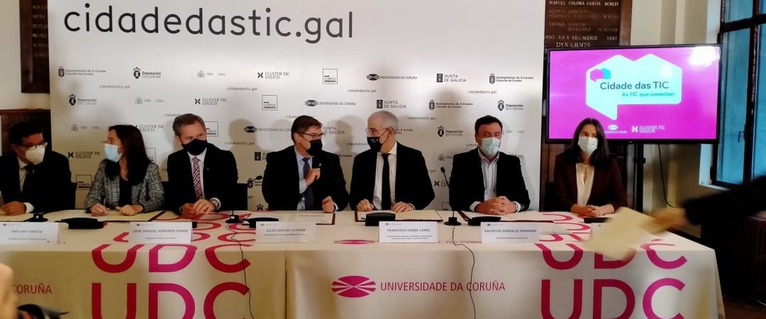 Xunta, Diputación, Concello, Clúster TiC y la Universidade da Coruña firman el convenio de gobernanza de la Ciudad de las TIC