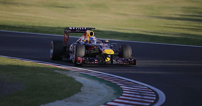 Vettel rueda en el trazado de Suzuka