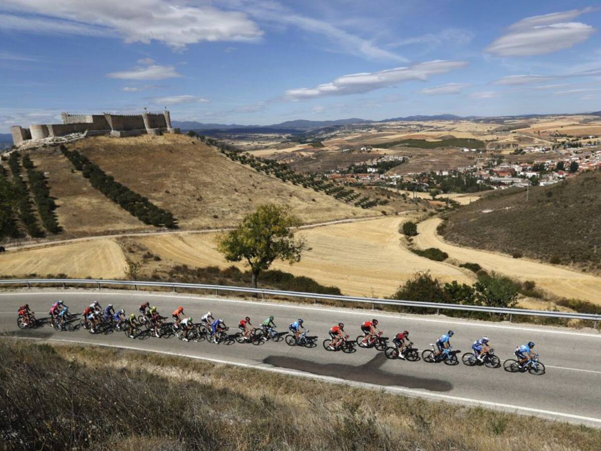 Cuatro puertos de Primera para decidir la Vuelta