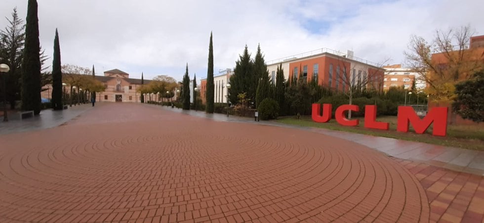 Fotografía de archivo del rectorado de la UCLM en Ciudad Real