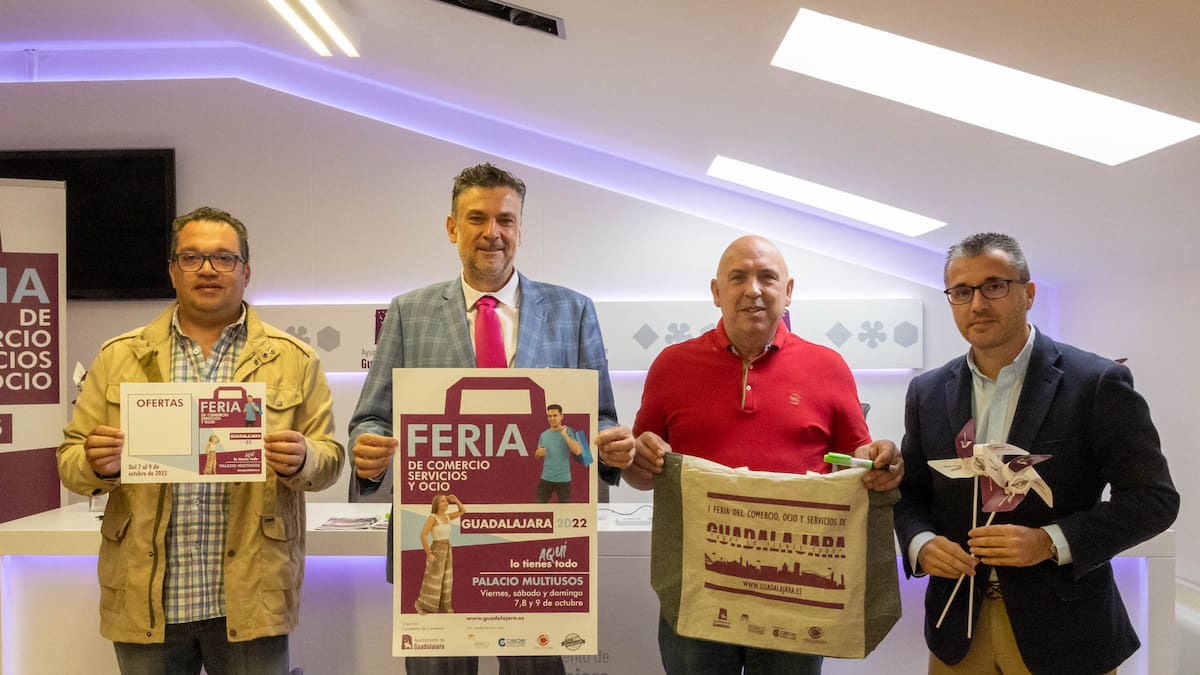 Semana del Comercio de Guadalajara con reparto de cheques y feria en el Multiusos