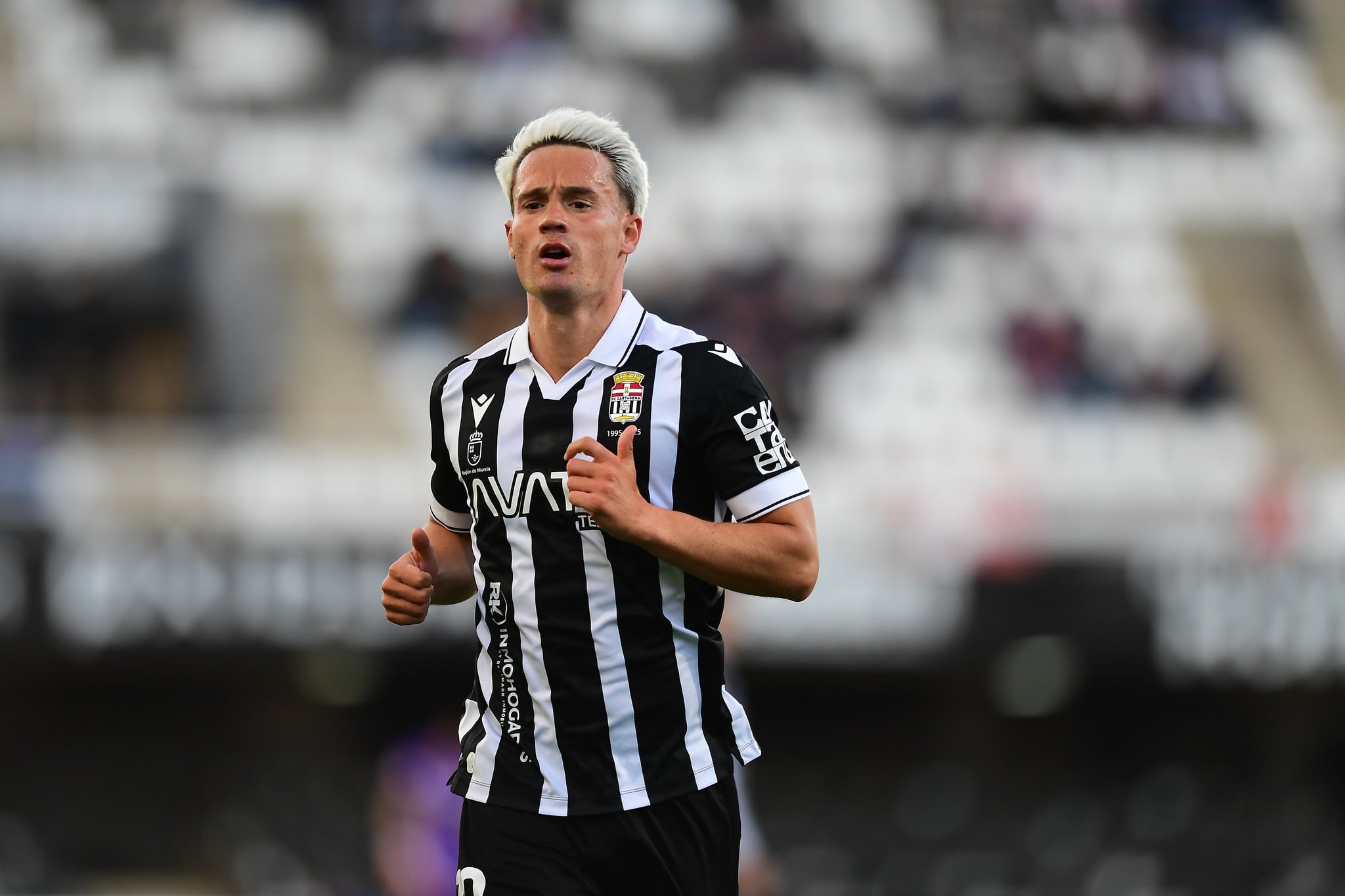 Pablo Larrea en el partido del sábado contra el Sanluqueño