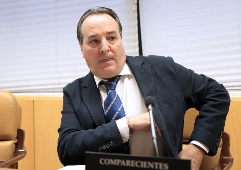 El consejero de Medio Ambiente, Administración Local y Ordenación del Territorio de la Comunidad de Madrid, Jaime González Taboada, durante una comparecencia pública.