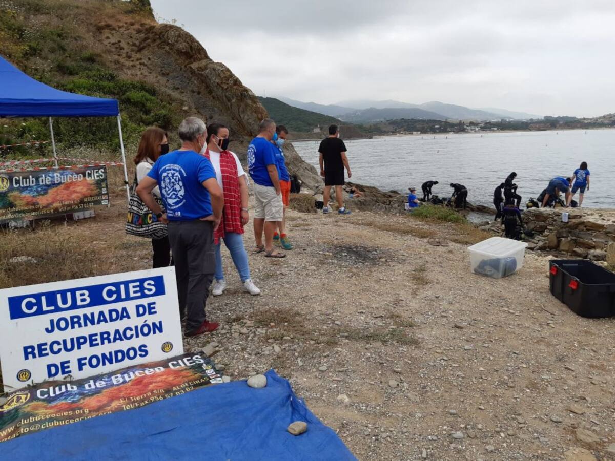 El Club de Buceo CIES se vuelca con el Día Mundial del Medio Ambiente