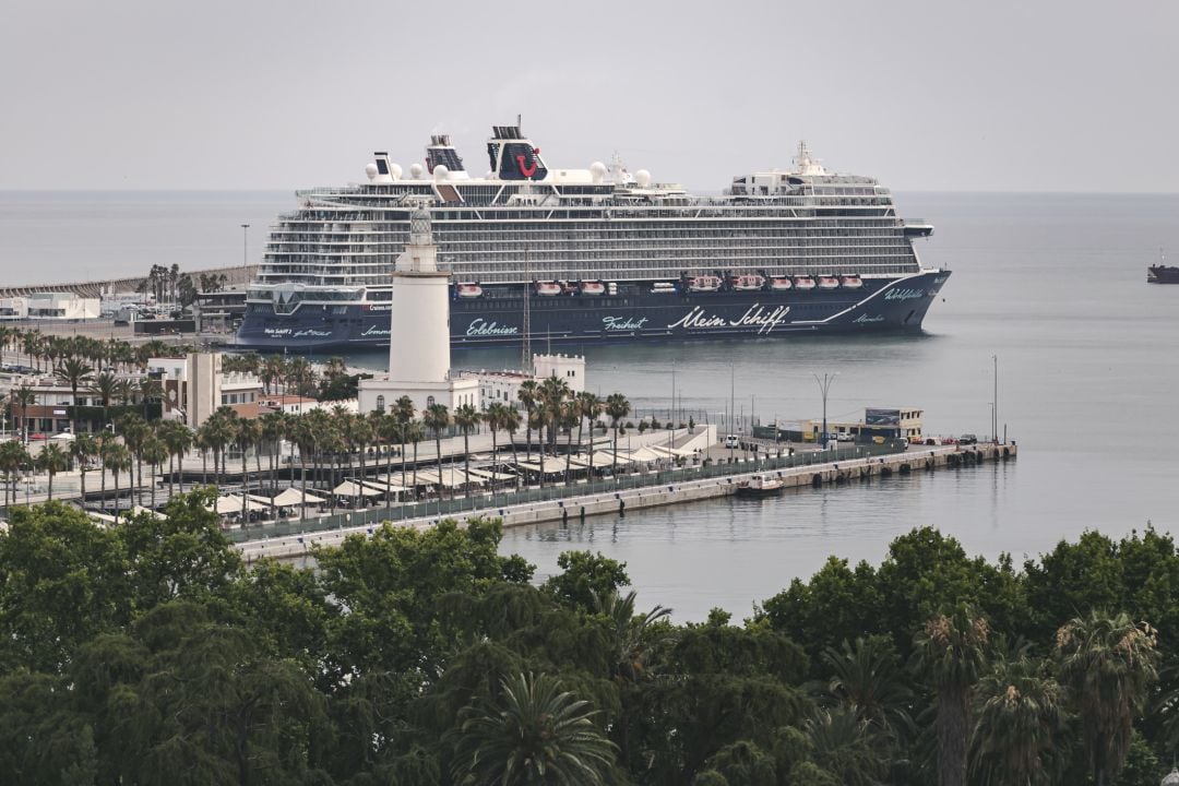 Escala del buque Mein Schiff 2 el pasado 15 de junio 