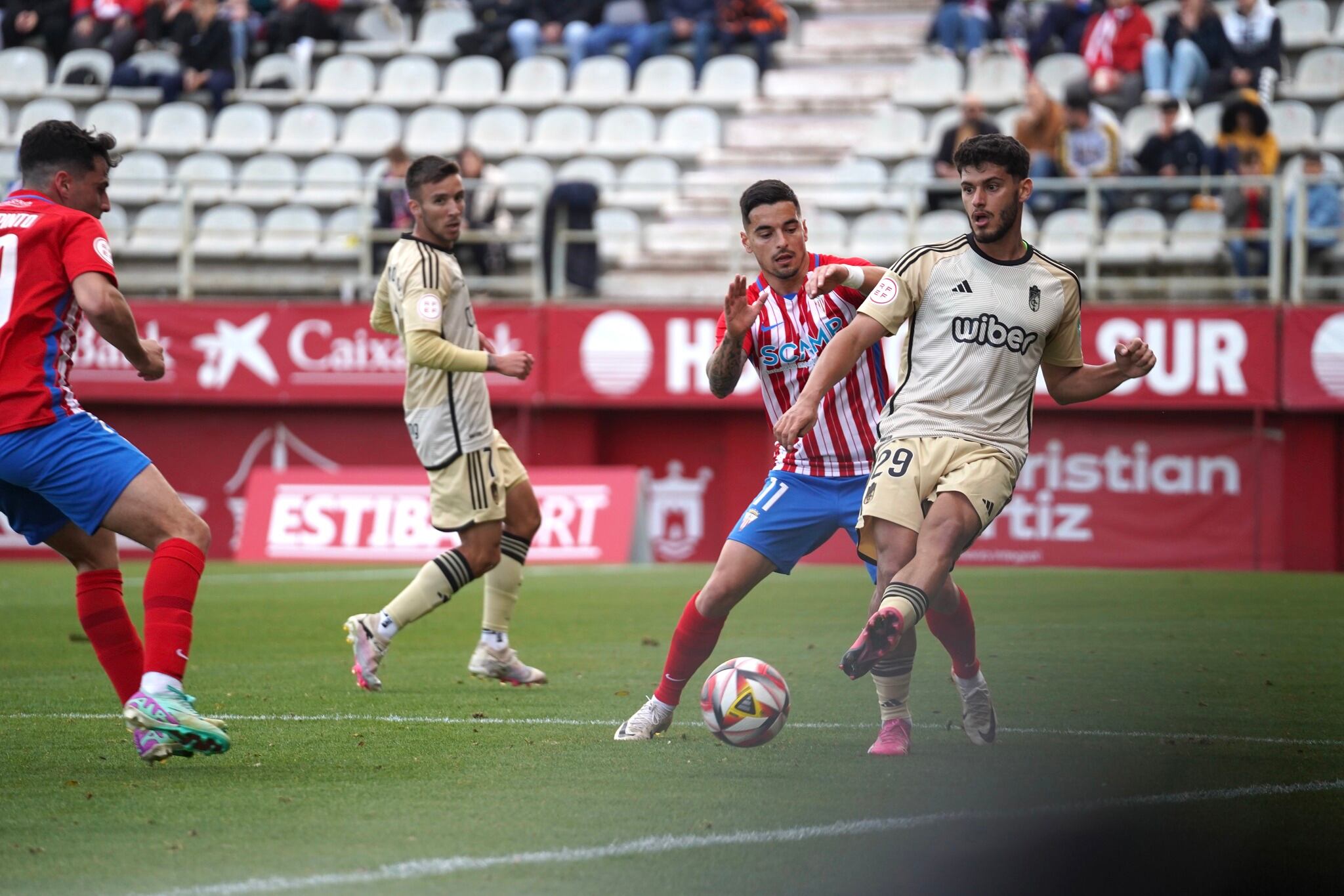 Un lance del Algeciras-Granada B
