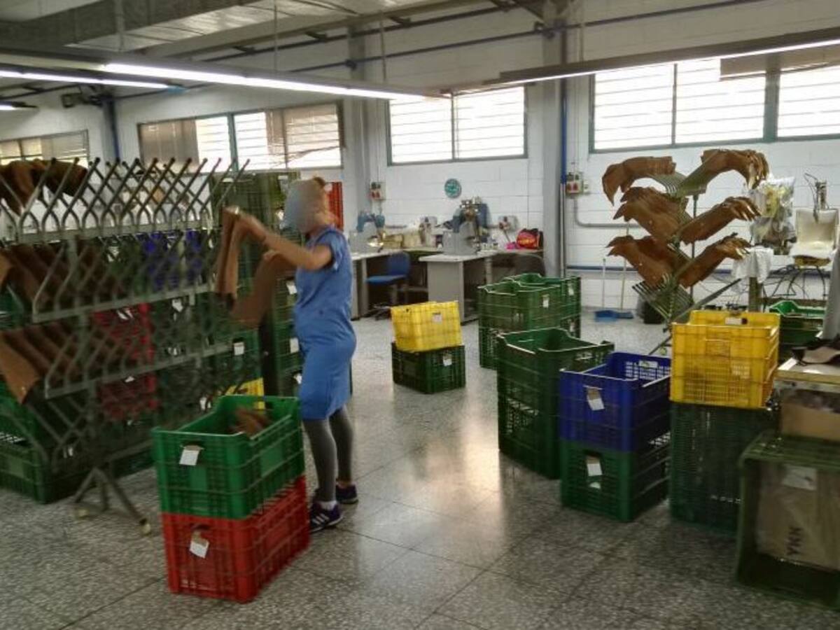 Un empresario de calzado de Elda condenado a seis meses de cárcel