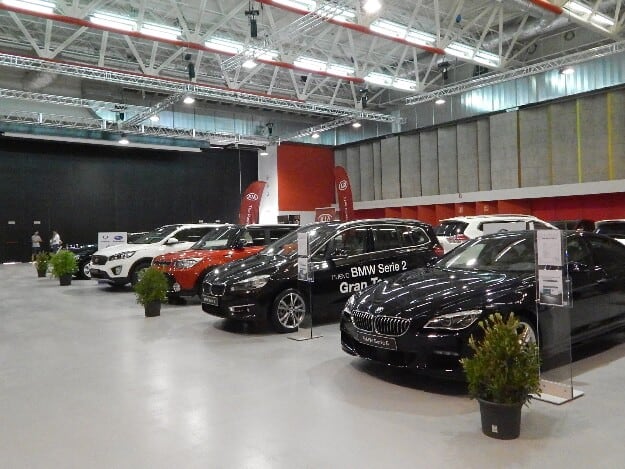 Imagen de archivo de una feria de Expoauto en Huesca