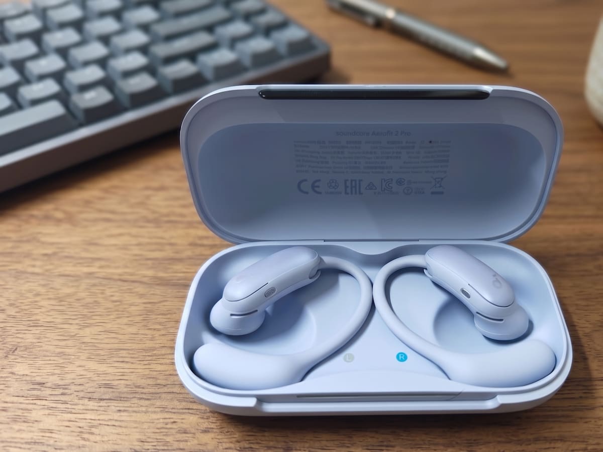 Soundcore pone fin a un problema histórico con sus ambiciosos AeroFit 2 Pro: así son los primeros auriculares híbridos del mercado