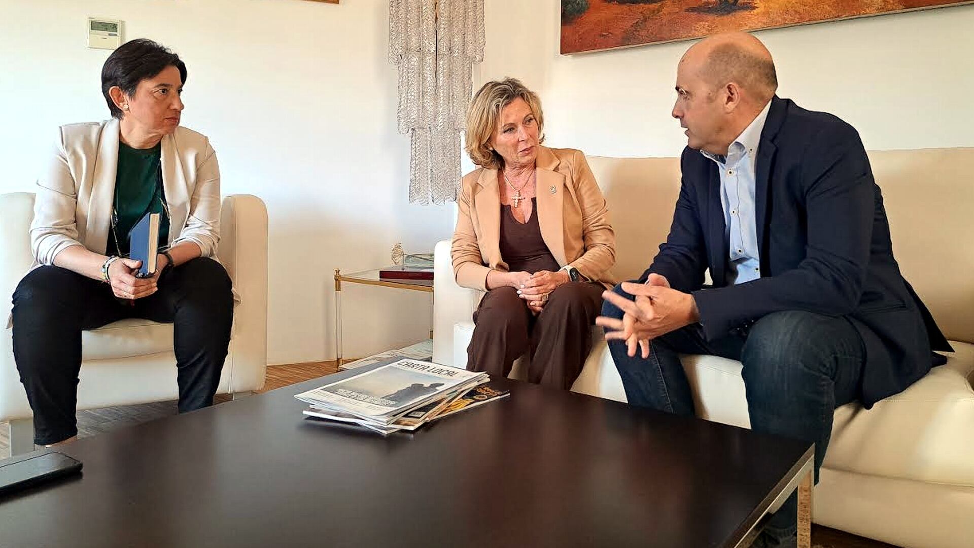 Visita de la delegada territorial de Empleo y Trabajo Autónomo, Carmen Sánchez, al Ayuntamiento de Archidona