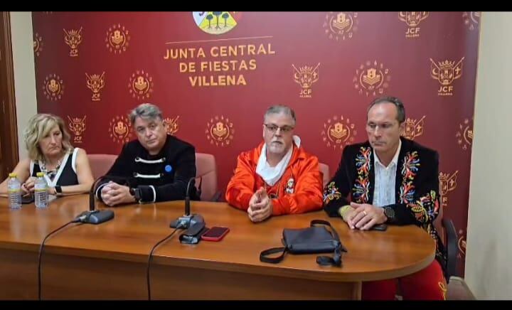 Momento del primer comunicado en torno a las 20 horas