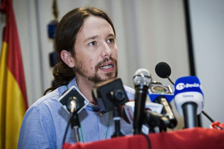 GRA305. MADRID, 14/11/2014.- El líder de Podemos, Pablo Iglesias, durante su intervención en la 39 Conferencia Internacional de Apoyo y Solidaridad al Pueblo Saharaui que se celebra hoy y mañana en Madrid. EFE/Luca Piergiovanni