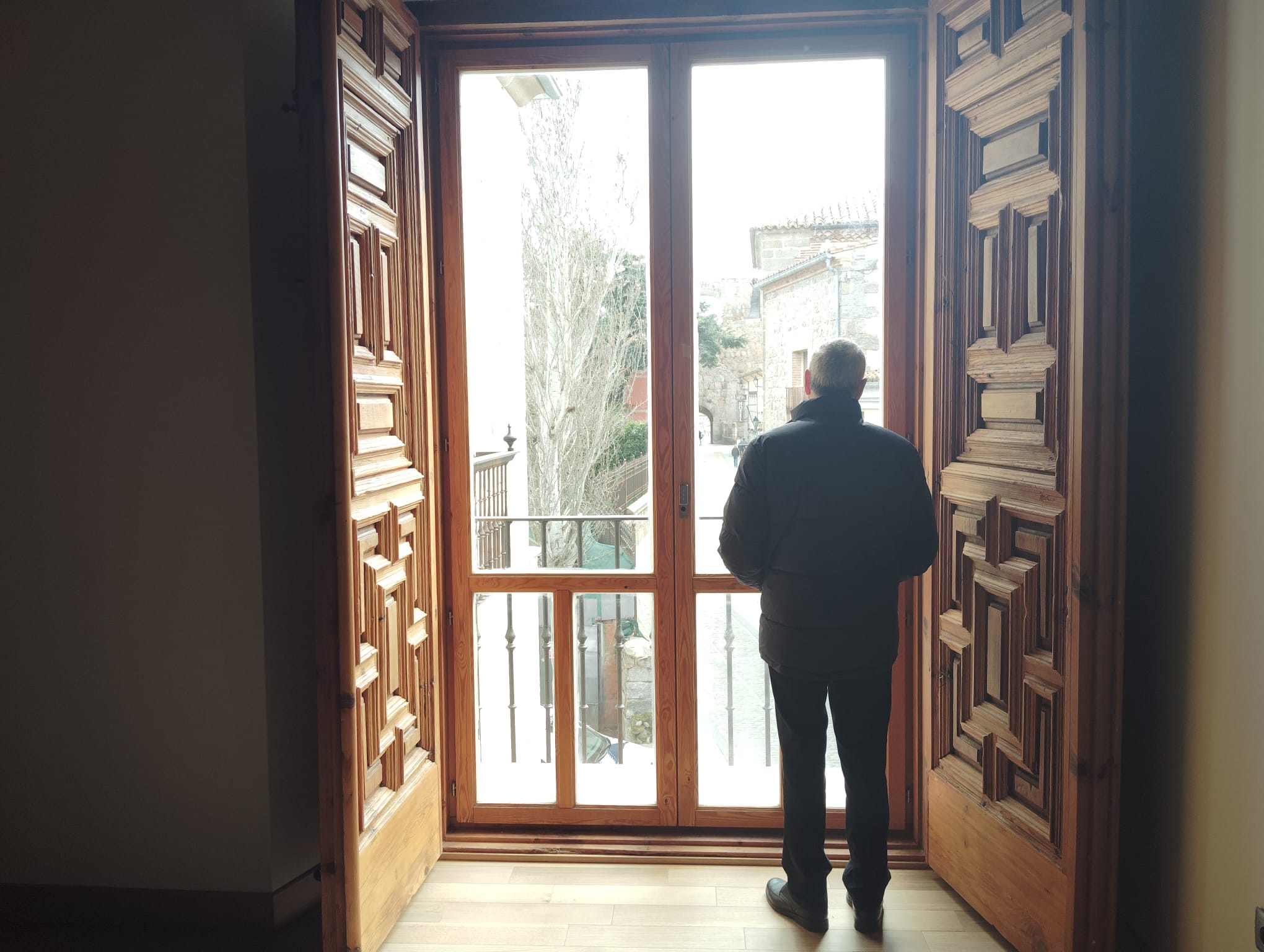 El secretario de Estado de Cultura, Jordi Martí, visita la restauración del Palacio de los Águila