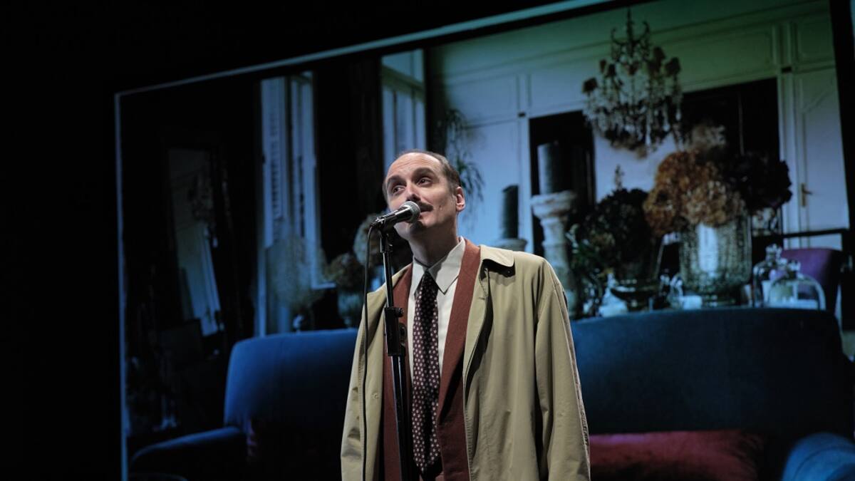 'Asesinato de un fotógrafo', el noir llega al teatro de la mano de Pablo Rosal y Ferràn Dordal