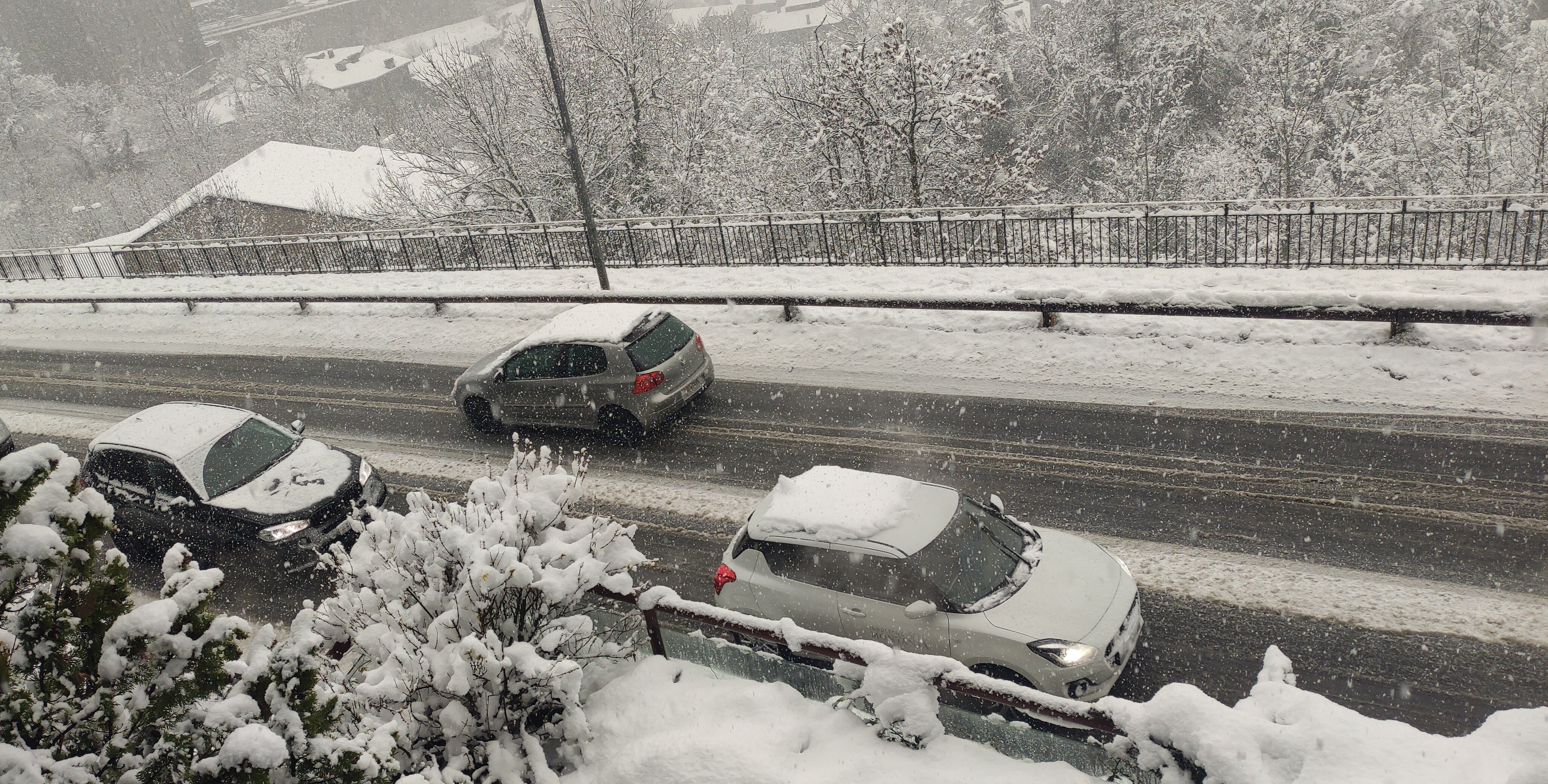 Activada la fase groga a tot el país per les intenses nevades d'aquest dissabte.