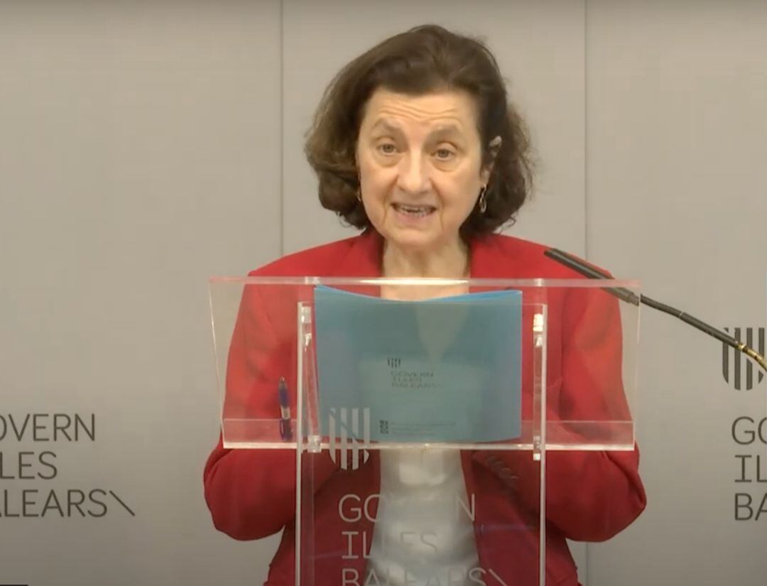 Fina Santiago, consellera de Servicios Sociales