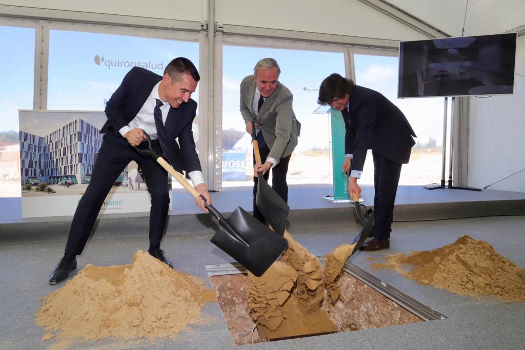 Primera piedra del Hospital Quirón Salud en la prolongación de la Avenida Gómez Laguna de Zaragoza