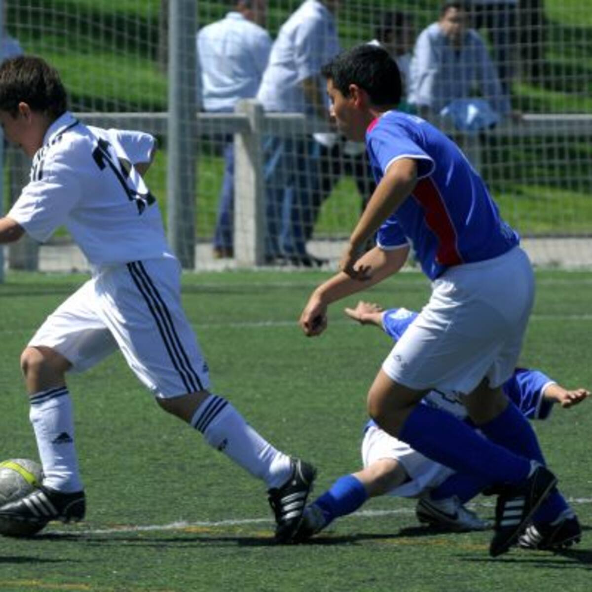 Nuevo código ético para evitar la violencia y discriminación en el fútbol
