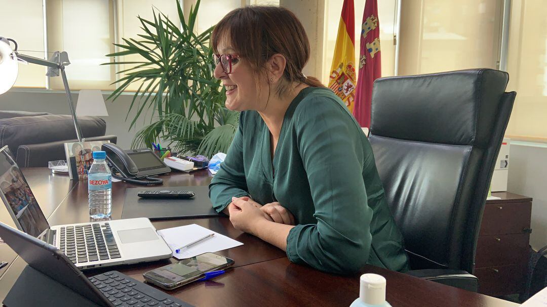 Isabel Franco en uno de los momentos de la videoconferencia