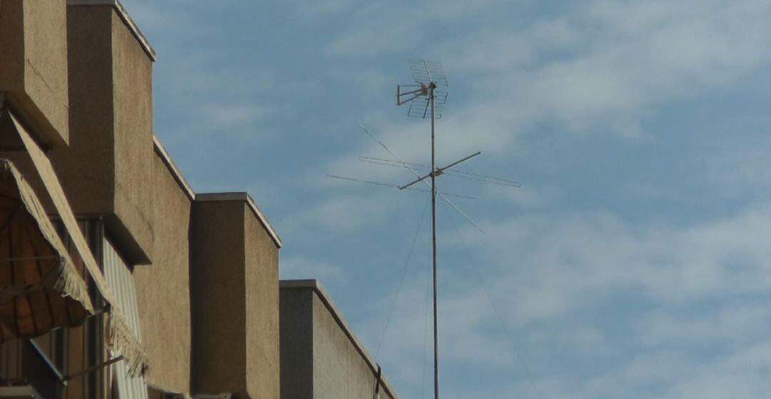 Antena en un edificio de Elche