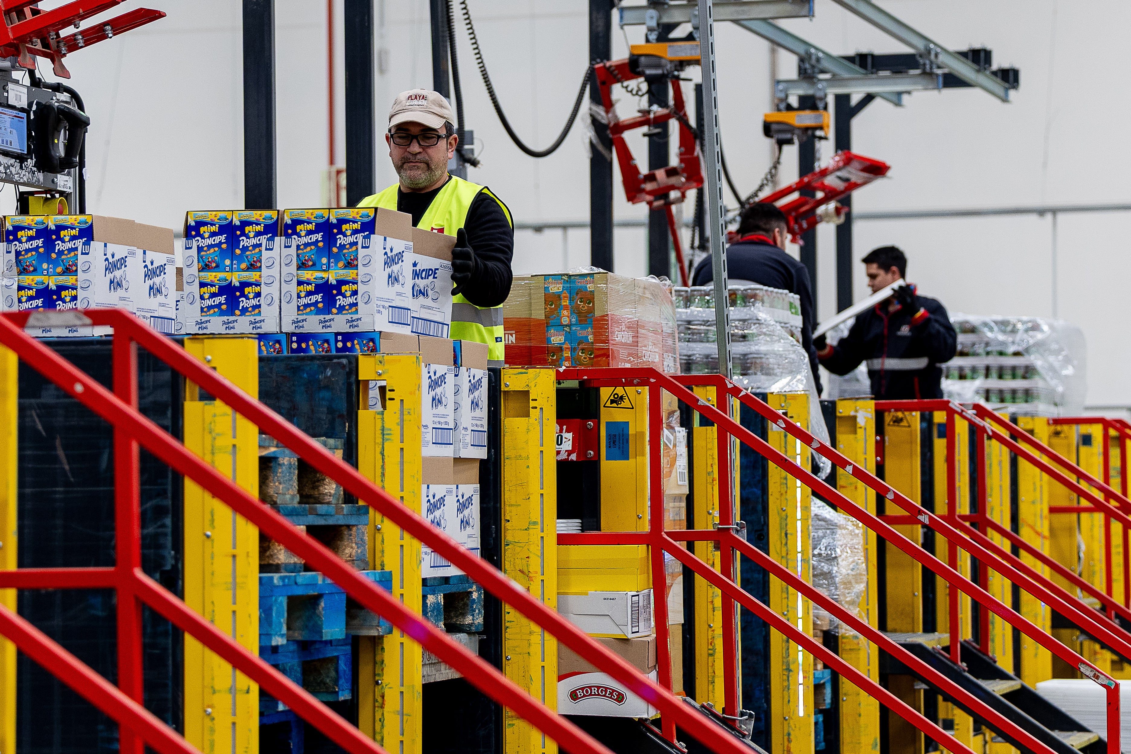 Imagen de archivo de un operario