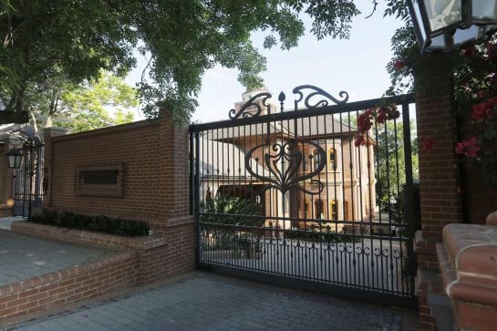 Vista general que muestra la casa del tío del atleta sudafricano Oscar Pistorius en Pretoria (Sudáfrica).