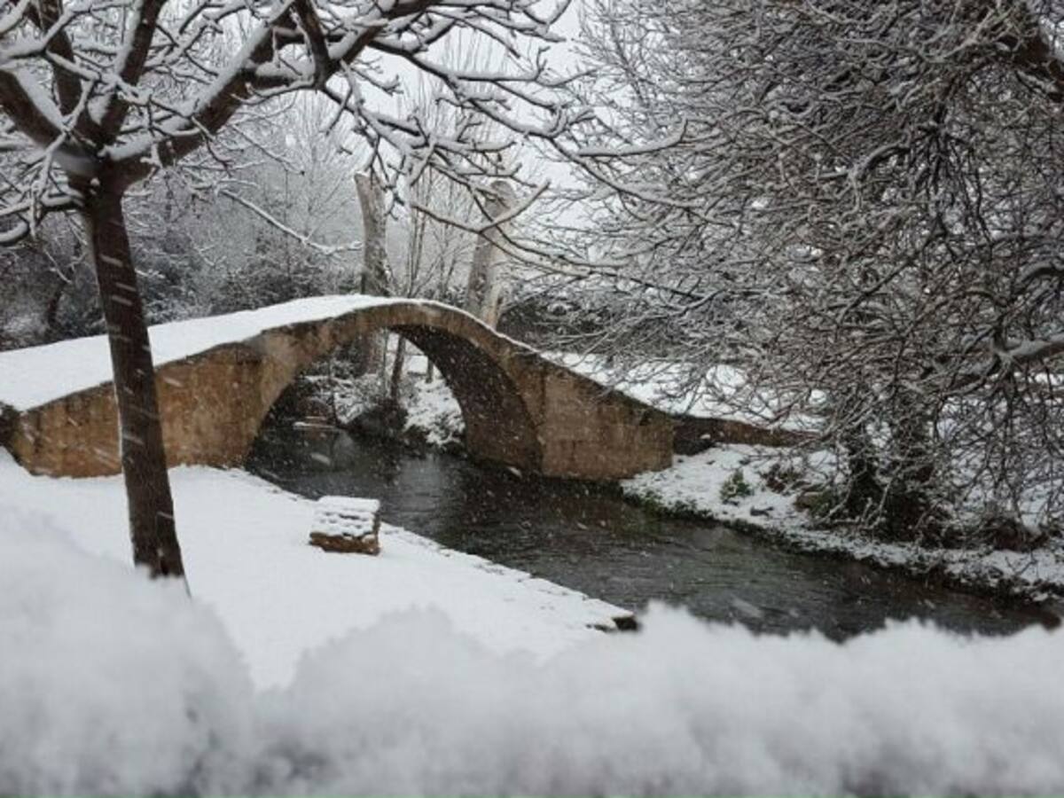 Aragón, bajo la lluvia y la nieve